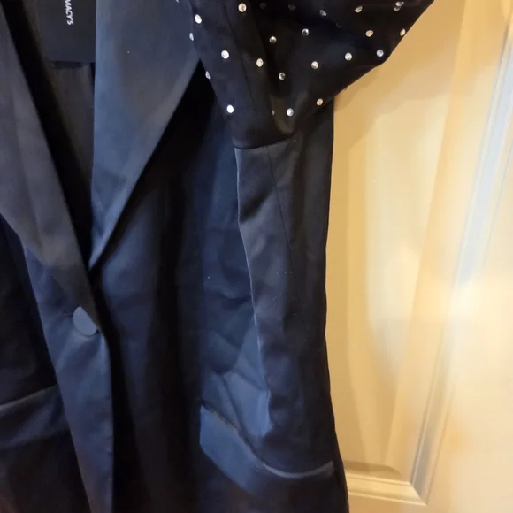 NWT Danielle Bernstein x Macy's Studded Sleeve Black Tuxedo Blazer Jacket Small - Picture 7 of 16